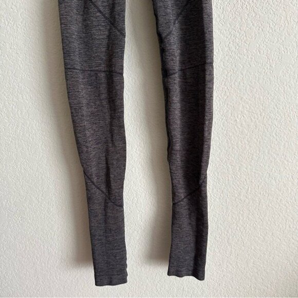 Alphalete R6 Revival Leggings. Small. Charcoal Gray - Picture 7 of 12